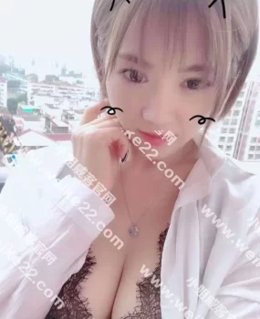 体验海珠区服务型短发E奶美女-安娜