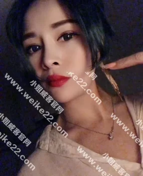 体验武汉身材性感大奶妹