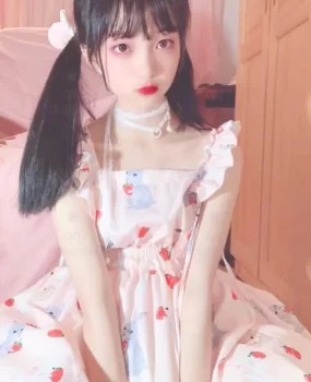 厂妹身材细嫩